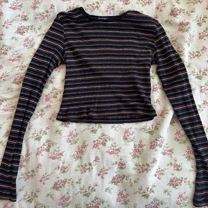 Brandy Melville cozy long sleeve crop top